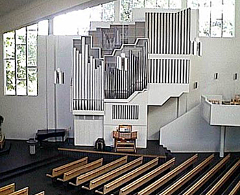 1979 Virtanen organ at the Ristinkirko [Church of the Cross], Lahti, Finland