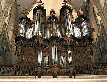 1725 Moucherel organ at Abbatiale Notre Dame, Mouzon, France
