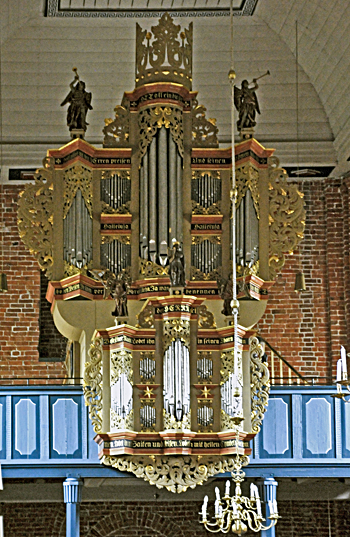 1713 von Holy organ at Marienkirche, Marienhafe, Germany