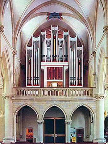 1989 Rieger organ