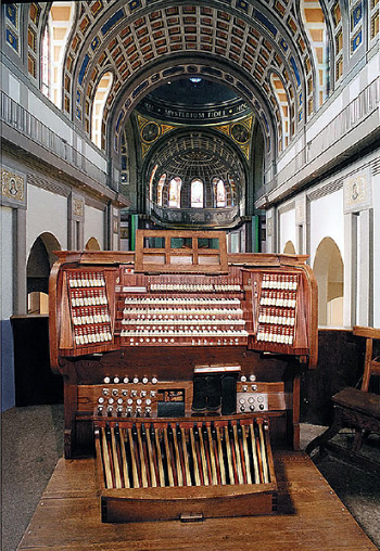 1931 Steinmeyer organ