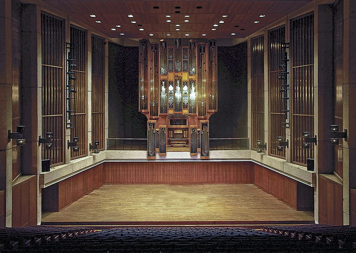 1981 Visser-Rowland organ at Bates Recital Hall, University of Texas, Austin, Texas