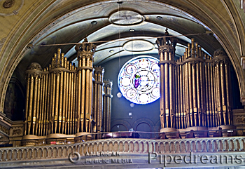 1915 Casavant Freres; 1999 Casavant Freres organ, Opus 600, at the Eglise Tres-Saint-Nom-de-Jesus, Montreal, Quebec, Canada