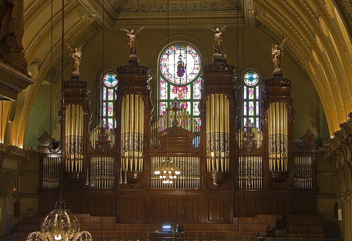 1915; 1996 Casavant Freres organ, Opus 615, at Eglise Saint-Jean-Baptiste, Montreal, Quebec, Canada