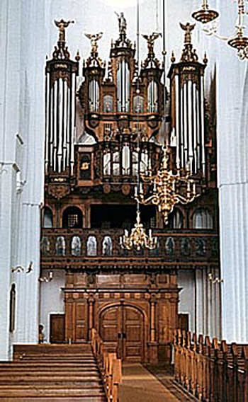 1997 Marcussen organ