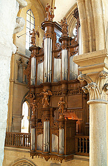1725 Moucherel organ at Abbatiale Notre Dame, Mouzon, France