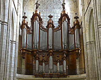 1774 Isnard organ at Basilique Sainte-Marie-Madeleine, Saint-Maximin-la-Sainte-Baume, France