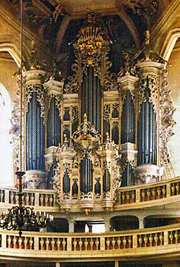 1746 Hildebrandt organ