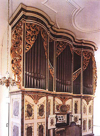 1737 Silbermann organ
