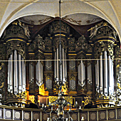 [1736 Bielfeldt organ at Wilhade Kirche, Stade, Germany]