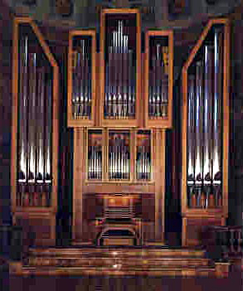 1978 Mascioni organ