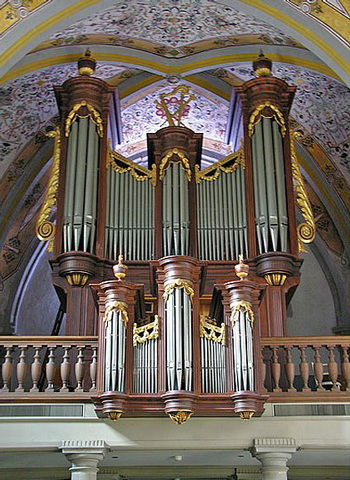 1791 Jean Zimmer; 1975 Fuglister organ at the Temple de Lutry, Switzerland