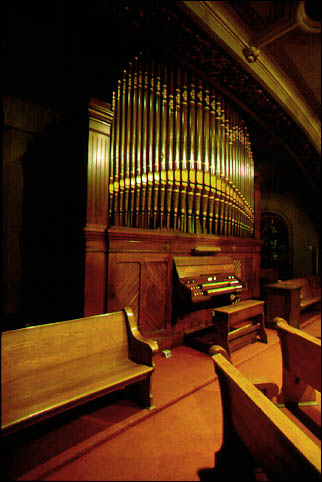 1886 Barckhoff organ