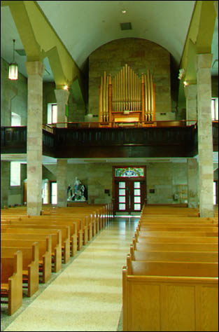 1900 Pilcher organ