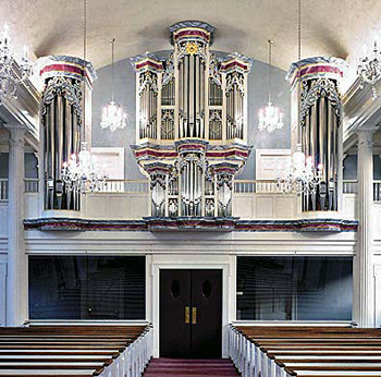 1995 Richards, Fowkes organ at Saint John's Lutheran Church, Stamford, Connecticut