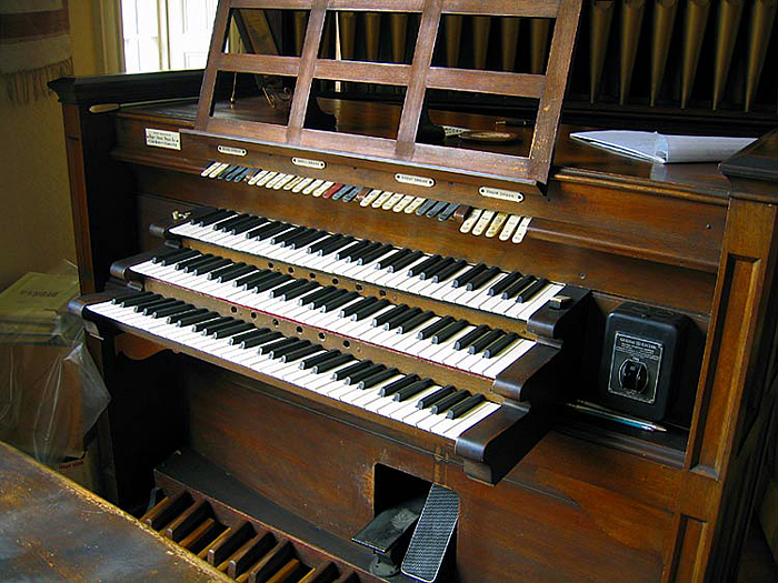 1909 Hope-Jones organ at residence of Peter Plumb, Portland, Maine