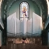 [1931 Steinmeyer organ at the Cathedral of the Blessed Sacrament, Altoona, Pennsylvania]