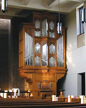 1999 Richards-Fowkes organ