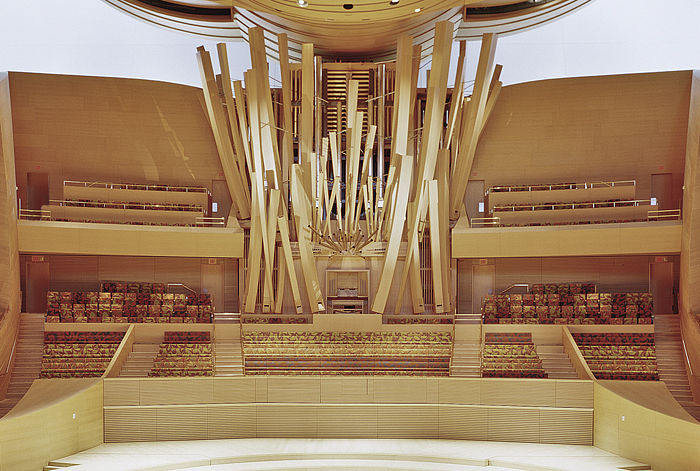 2004 Rosales, Glatter-Gotz organ at Walt Disney Concert Hall, Los Angeles, California