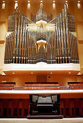 1984 Ruffatti organ at Davies Symphony Hall, San Francisco, California