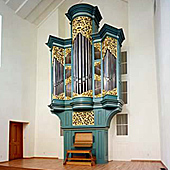[1996 Pasi organ at Private residence of Lola Wolf & Rubin Maidan, Kirkland, Washington]