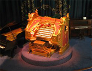 [1927 Wurlitzer organ at the Sanfilippo Music Room, Barrington, IL]